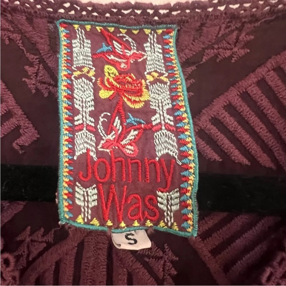 Johnny Was Renee Lace Blouse Top Small Color Black Plum V Neck Embroidered - Picture 13 of 13